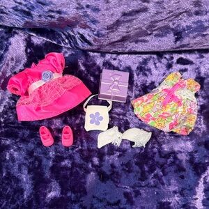 Vintage 1995 Kelly Baby Sister of Barbie Party Dresses Fashions-no box
